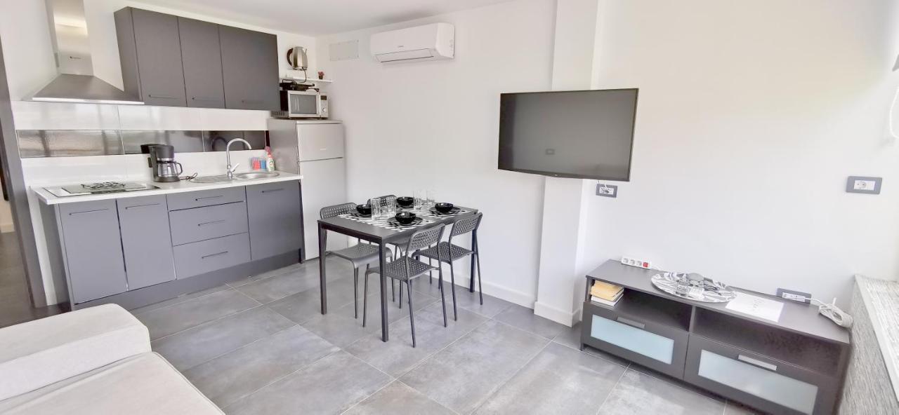 Orsa Minor Apartment San Bartolomé Ngoại thất bức ảnh
